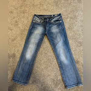 Women’s MissMe Cuffed Capri Size 28